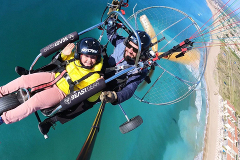 Coma-Ruga: Vuelo en paramotor con reportaje de fotos y videos