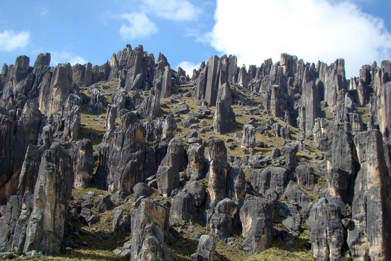 Huaraz: Hatunmachay Rock Climbing Day Trip