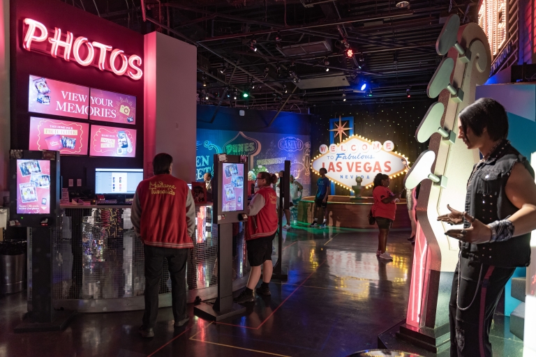 Las Vegas: museo de cera de Madame TussaudsEntrada al Madame Tussauds y película Marvel Universe 4D