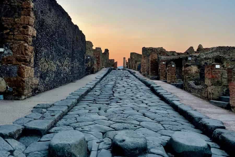 Pompeji: Führung für Kleingruppen – ohne Menschenmassen. Foto: GetYourGuide Pompeji: Führung für Kleingruppen – ohne Menschenmassen. Foto: GetYourGuide