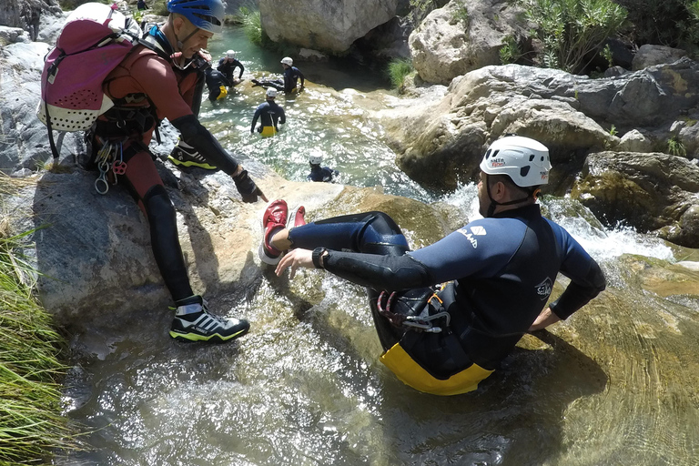 Río Verde, Otivar, Granada: canyoning crystal clear waters jumps and rappel