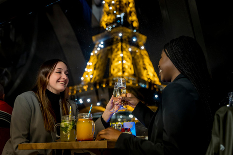Paris: Seine River Champagne Dinner Cruise with Live Music Evening Seine River Cruise with Champagne, Dinner, and Music