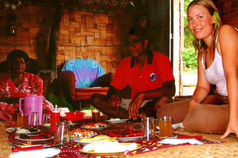 Nadi : visite d&#039;une jounée du village de Nalesutale