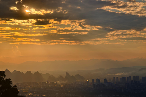 Guilin: Highlights Day Tour with Cruise and Cable Car Ride