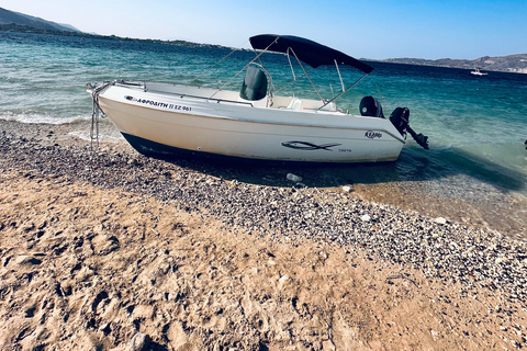 Zakynthos : Location d&#039;un hors-bord privé en autoguidage - sans permis