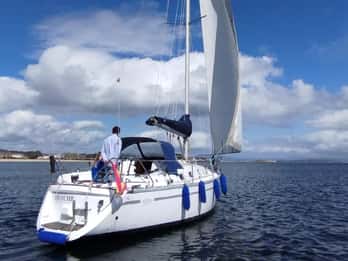 Arousa Estuary: Exclusive sailing routes