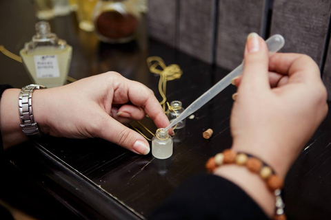 Bucharest: Perfume Creation Workshop with Master Perfumer Perfume workshop for couple