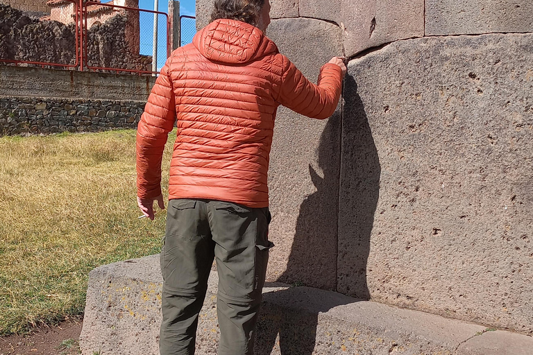 Z Puno: Wycieczka do Chucuito, Molloco i Aramu Muru