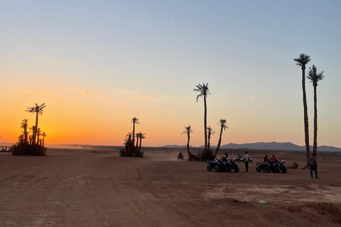 Marrakech: Quad excursie in de palmbossen en JbiletMarrakech : Privé balade en Quad in de palmeraie &amp; Désert