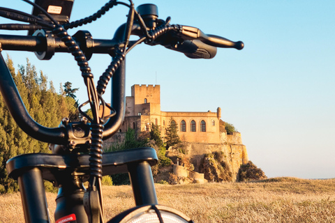 Fat Tire e-Bike Tour en Ferragudo | AUTOGUIADOFerragudo: Diversión con ruedas gordas