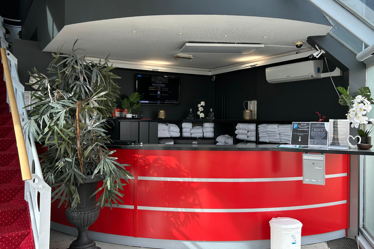 Sensual Luxury Night Wellness Experience in Vienna (Adults Only)