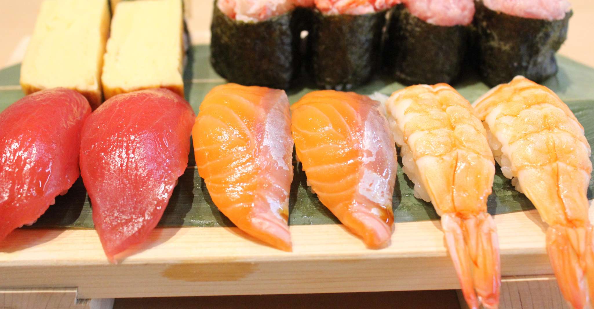 Osaka Dotonbori: Sushi Making Experience photo 3