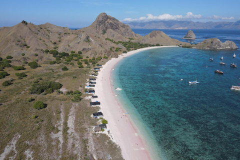 Labuan Bajo: Tour nocturno de 3 días con Komodo y Playa Rosa