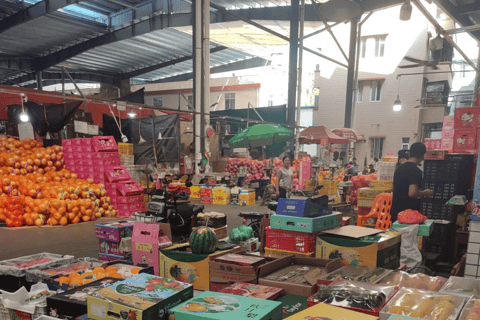 Guangzhou Food Tour: Dim Sum, Markets & Local Culture
