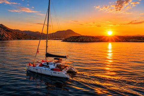 Kolympia: 3 Hour All Inclusive Catamaran Cruise