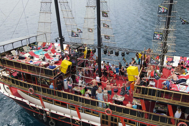 Bigboss Diamond Pirate Boat Trip