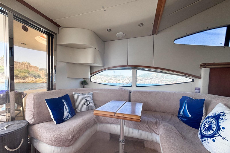 Bodrum: Prywatna wycieczka jachtem o zachodzie słońca w Bodrum 46 ft.Bodrum: Prywatna wycieczka jachtem o zachodzie słońca w Bodrum, 46 stóp.