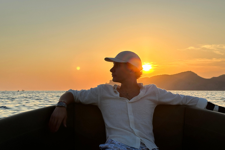 Key Largo: Florida Keys Sunset Cruise with Wildlife Spotting