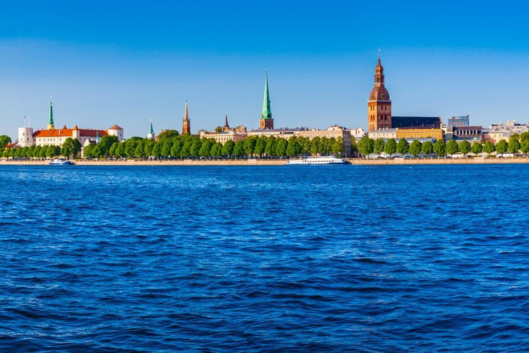 Riga Grand CIty Tour: Old Town Walk & Panoramic Bus Ride