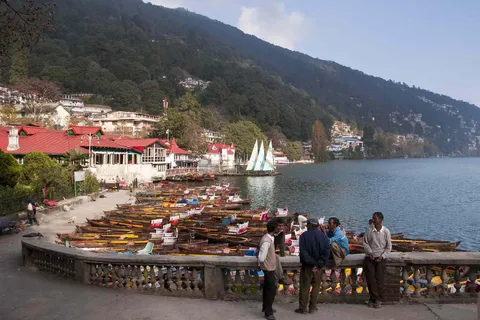4 Nights 5 Days Kullu Manali Tour