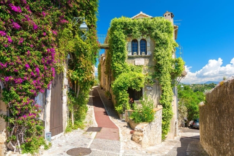 Desde Cannes: Preciosos pueblos en las colinas de la Costa AzulDesde Cannes: Preciosos pueblos de montaña en la Costa Azul