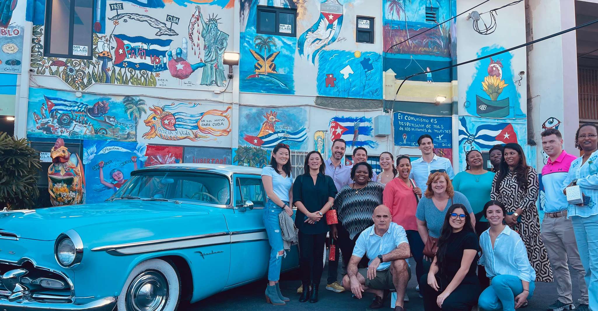 VIP Walking Tour of Little Havana - Housity