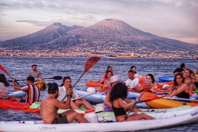 Naples: Sunset Kayak Tour with Aperitif
