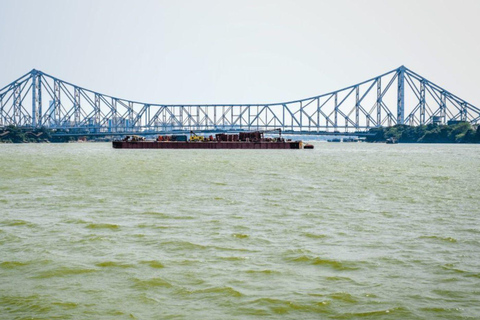 Explore Kolkata: Full-Day Private City Tour