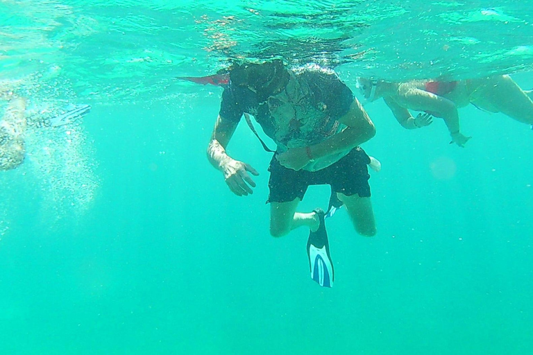 Caye Caulker Snorkeling & Secret Beach Day Tour