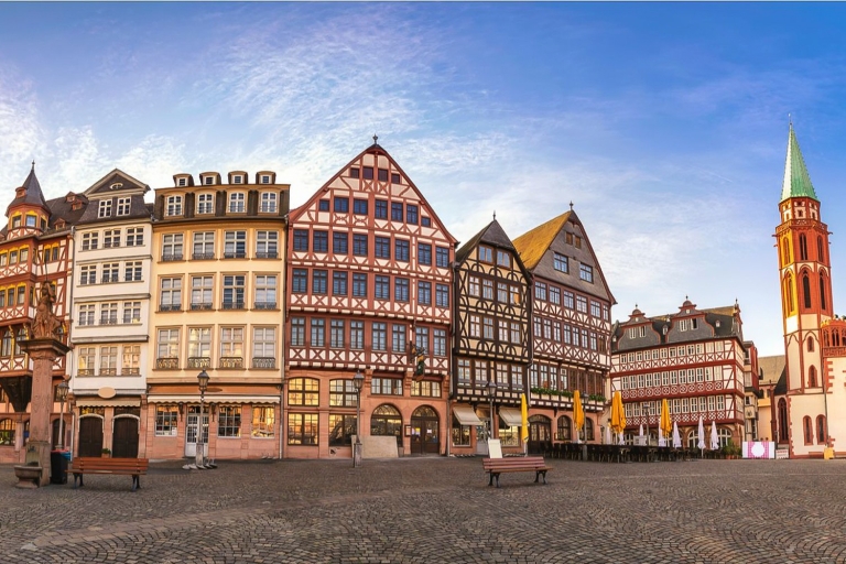 Frankfurt: Old Town Wonders Exploration Game and Tour