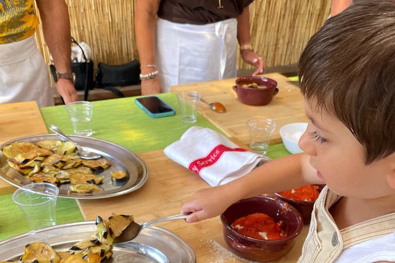 Positano: Cooking class and tasting with a view of Li Galli Positano: Cooking class and tasting with a view of the Li Galli