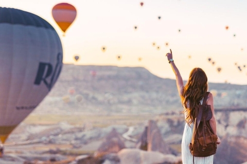 Antalya: 2-Day Guided Cappadocia Tour with Accommodation Tour with Cave Hotel