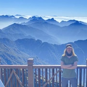 Sa Pa: Fansipan One-Day Trek with Local Guide