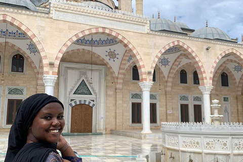 Accra Walking Tour: Nima, Culture, Gems & National Mosque