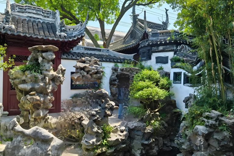 Shanghai: Yu Garden Ticket + English Audio Guide
