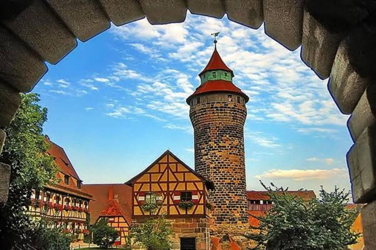 Nuremberg: Imperial Castle Guided Tour with Panoramic Views