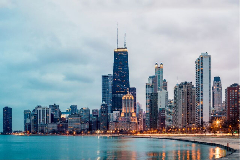 Chicago: 2-tägige Hop-On/Hop-Off-Tour & 360 CHICAGO EintrittBig Bus 2-Tages-Tour plus 360 CHICAGO General Admission