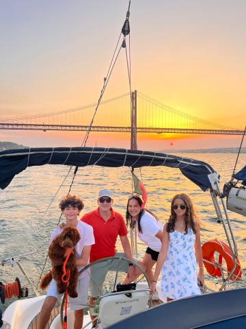 Lisboa: Day and Sunset Tour on the Tagus River