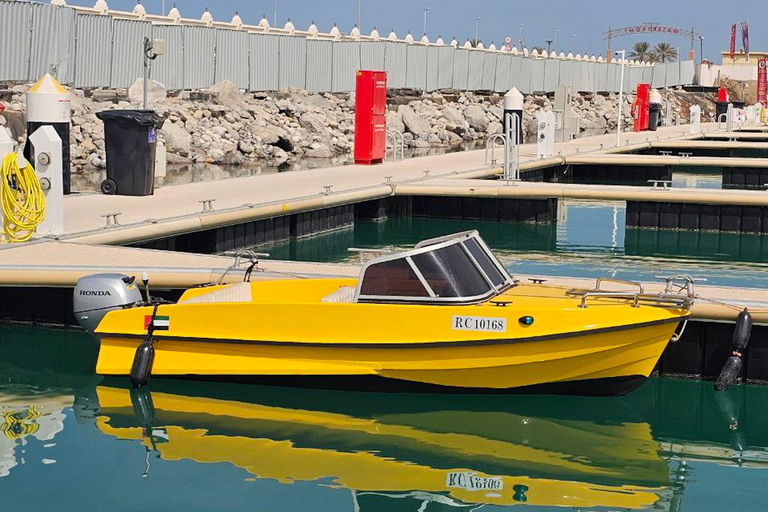 Abu Dhabi: Self-Drive Boat Adventure with Snorkeling Gear 2 Hour