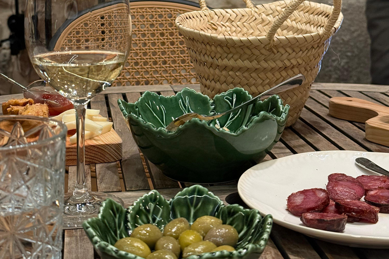 From Porto: Small-Group Douro Valley Wine Tour Lunch & Boat