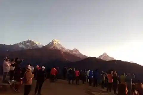 Pokhara: Sarangkot Sunrise Shearing Group Tour