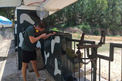 Ho Chi Minh: Cu Chi Tunnels &amp; Tan Lap Floating Village Tour