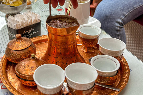 Sarajevo: Bosnian Coffee Culture Walking Tour with Sweets