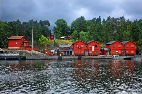 Stockholm: Archipelago Tour with Swedish Fika