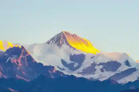 Pokhara: Escursione di un giorno sulle colline dell'Annapurna con trasferimenti
