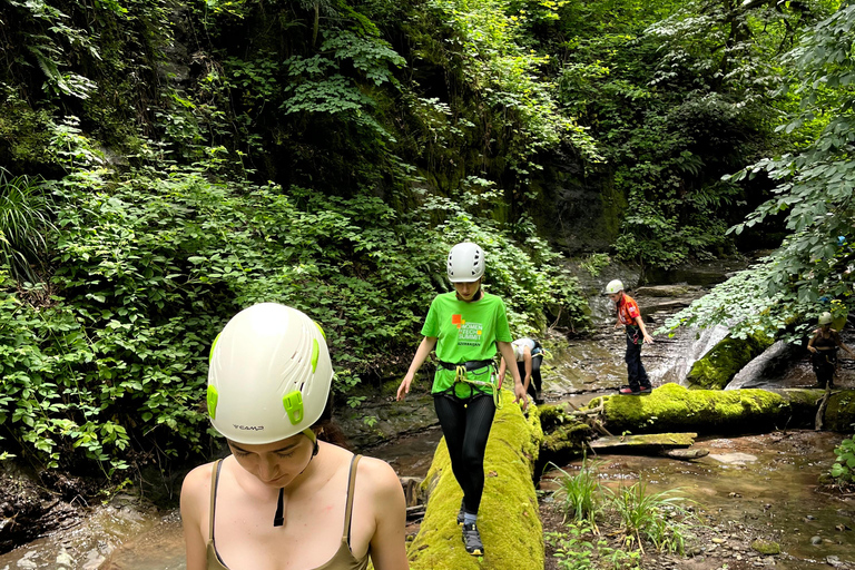 Baku: Shirhal Waterfall Canyoning Adventure with Lunch