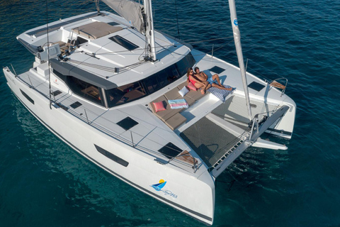 Sète catamaran rental