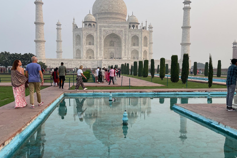 斋浦尔带司机和导游的私人城市之旅