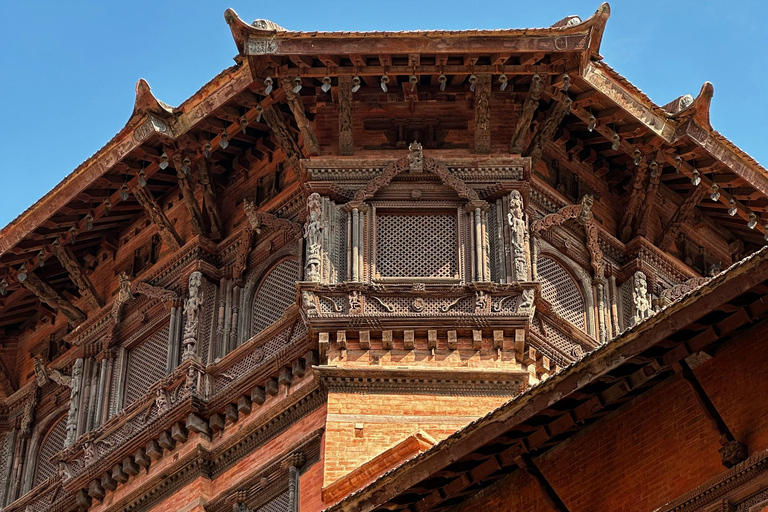 Kathmandu Valley: Patan & Bhaktapur Private Tour with Lunch