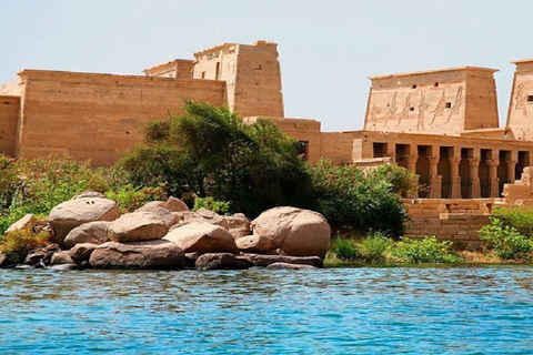 Assouan : Haut barrage, obélisque inachevé, Philae et village nubien